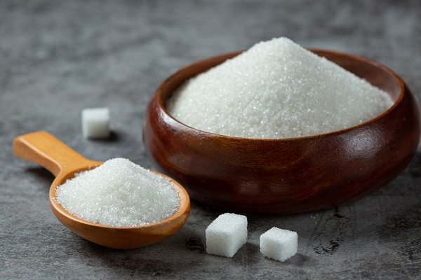Ученые обнаружили важную функцию сахара: помогает в обучении, влияет на память и восстановление