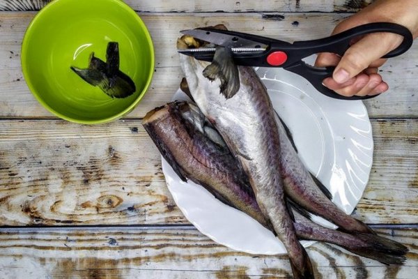 Даже самая дешевая рыба получится необычайно вкусной и сочной – рецепт на все случаи жизни