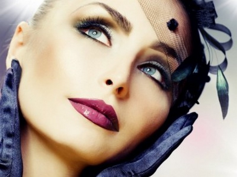 Основные правила макияжа для женщин после 40
