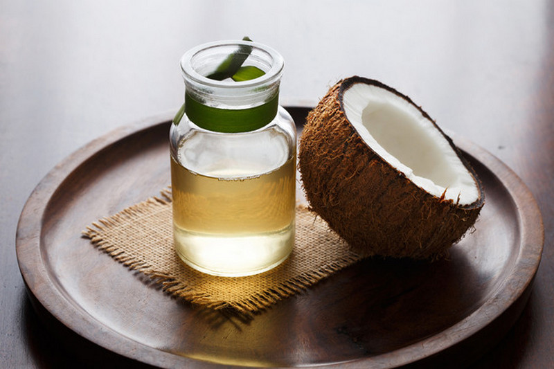 Польза кокосового масла для тела и волос