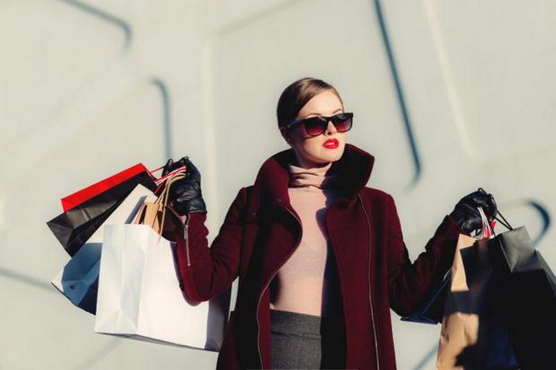 Британские ученые выяснили в каком возрасте шопинг перестает доставлять удовольствие