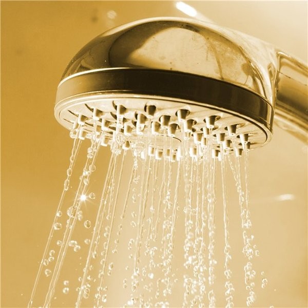 Как принимать контрастный душ и чем он полезен?