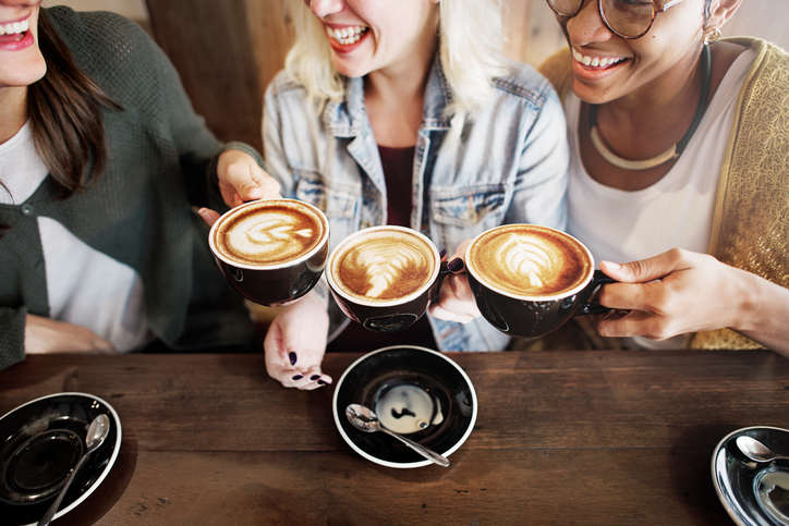 4 чашки кофе в день опасны для женщин