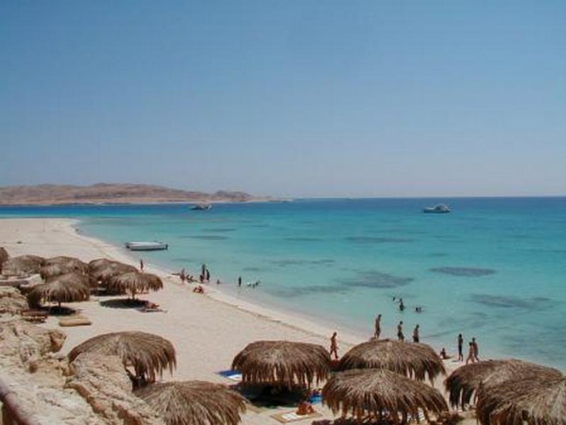 Египет открывает курорты для иностранцев: когда можно будет полететь на отдых