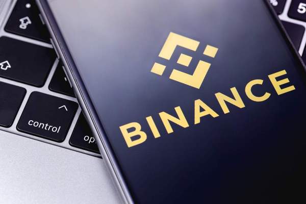 Binance подтвердила выпуск дебетовой криптовалютной карты