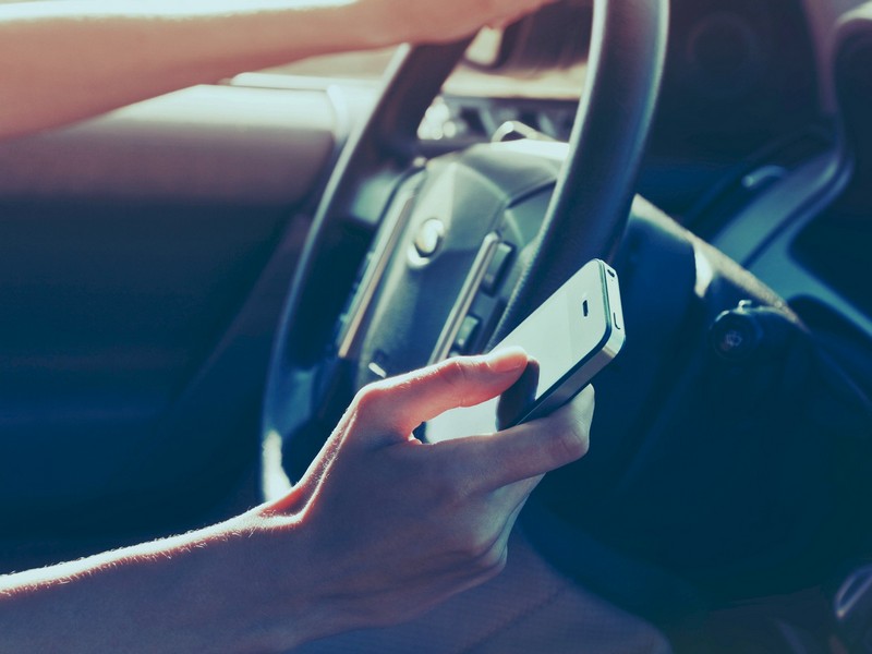 Водители с помощью мобильного приложения могут бороться с нарушителями ПДД