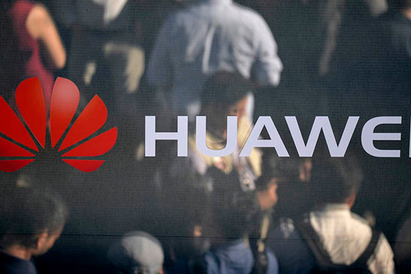 Huawei выпустит смартфон на собственной операционной системе