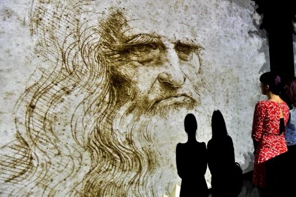 Ученые раскрыли тайны картин Леонардо да Винчи по найденным на них бактериям