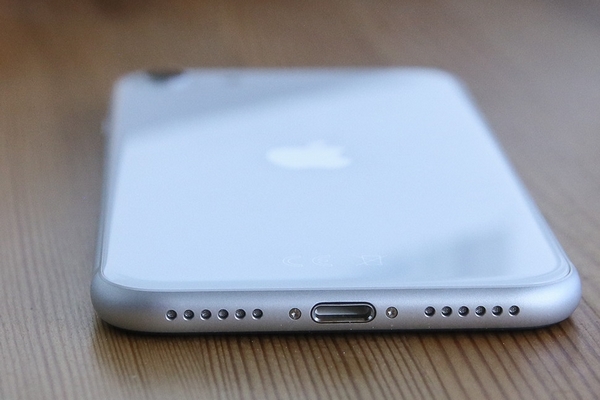 Apple iPhone SE 2020: новые идеи для поклонников гаджета