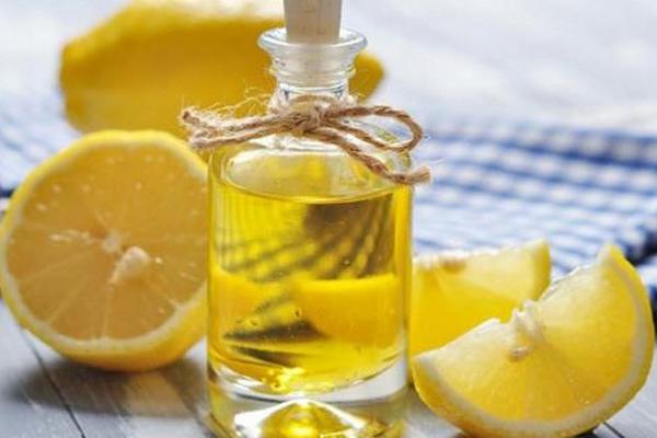 Очищение при помощи растительного масла и лимонного сока