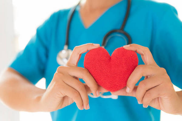 5 неочевидных симптома болезней сердца: как распознать и лечить