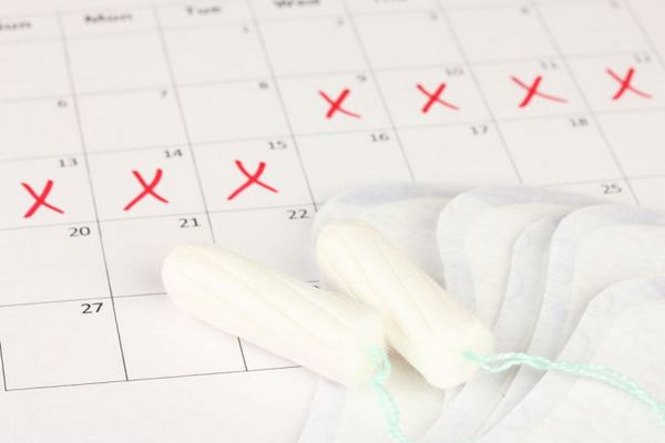 Как отсрочить наступление менструации?