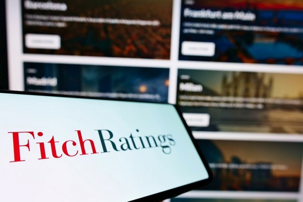 Fitch подтвердило позитивный рейтинг украинских госбанков