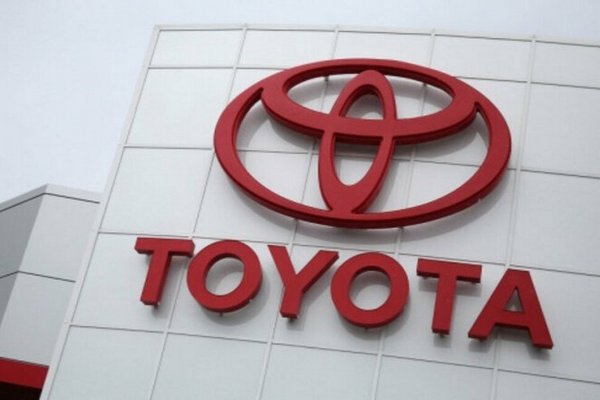Toyota похвасталась рекордными продажами