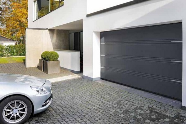 Секционные ворота для гаража — широкий выбор