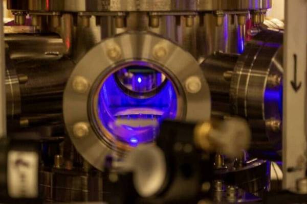 Как оксфордские физики запутали оптические атомные часы