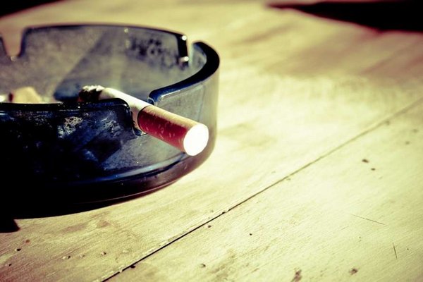 Ученые назвали лучший возраст, чтобы бросить курить