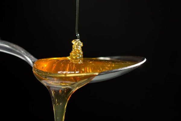 Зимой мед вреден: диетологи предупредили об опасности