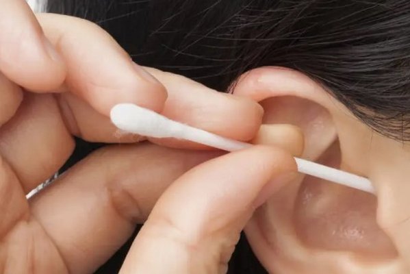 5 удивительных фактов об ушной сере