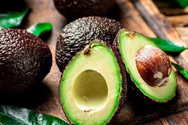 Как авокадо помогает похудеть