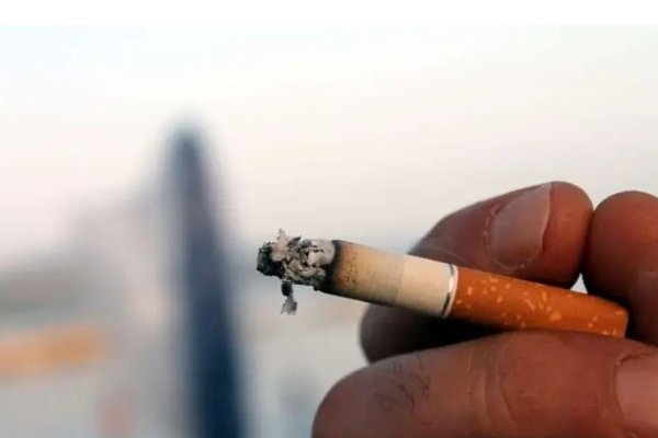 Медики выяснили, какие опасные заболевания может спровоцировать табачный дым