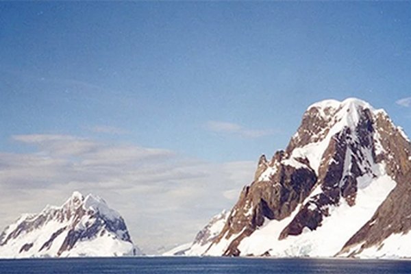 Ученые показали, как выглядит Антарктида без льда