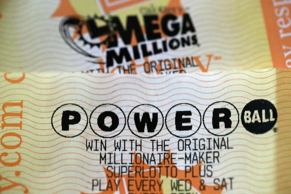 Американец потерял 340 миллионов долларов из-за ошибки в лотерее