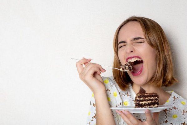 Как похудеть, не отказывая себе в пирожных: минус 70 килограммов на диете 
