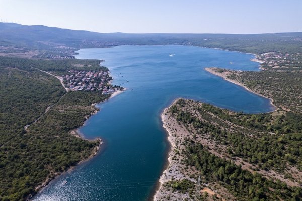 В Хорватии надеются, что ее залив признают наименьшим морем в мире В Хорватии надеются, что ее залив признают наименьшим морем в мире