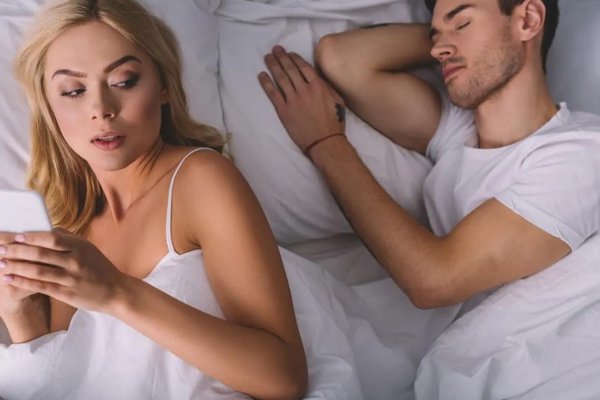 SOS для Отношений: Как Выйти из Кризиса Сильнее и Мудрее SOS для Отношений: Как Выйти из Кризиса Сильнее и Мудрее