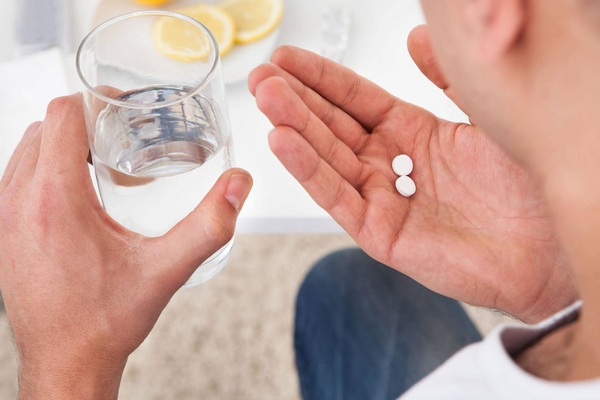 Чому виникають спазми в кишківнику та як їх позбутися