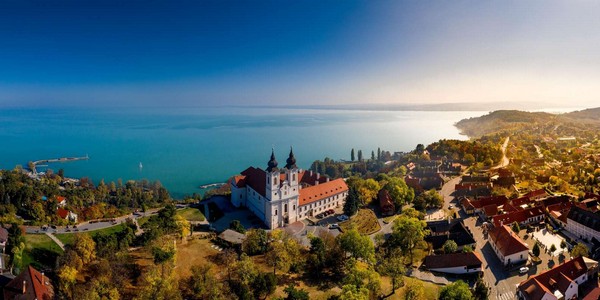 Венгрия: туры на термальные источники, культурные экскурсии и отдых