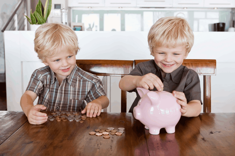 Как разговаривать с детьми о деньгах