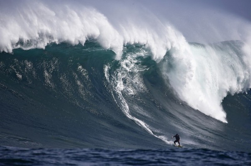 В Атлантическом океане зафиксировали рекордную волну