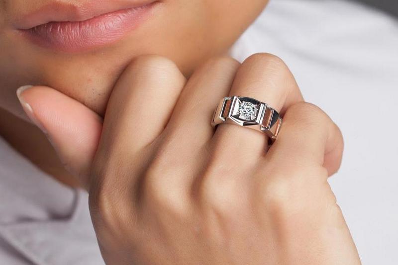 Почему обручальное кольцо является вашим козырем на собеседовании