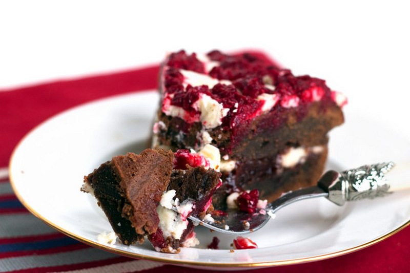 Пирог с малиной: рецепт восхитительного шоколадного десерта
