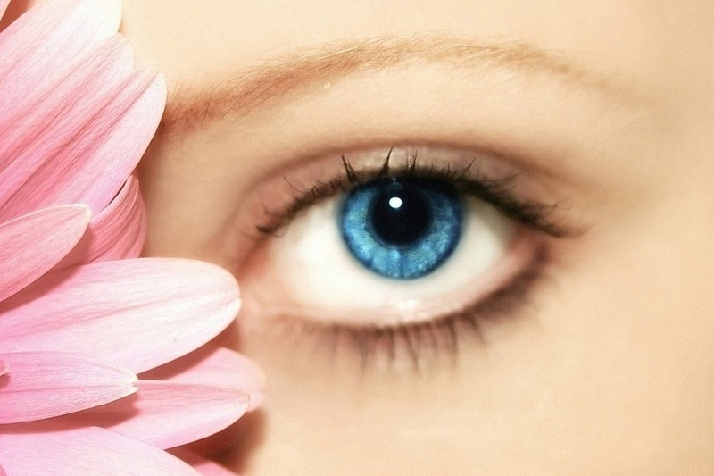 3 вещи, которые больше всего вредят здоровью глаз