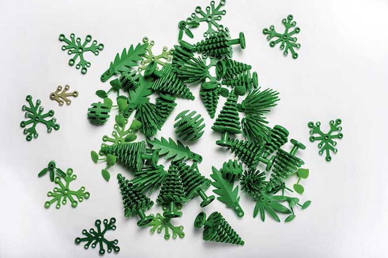 Как делают конструктор LEGO из биомассы?