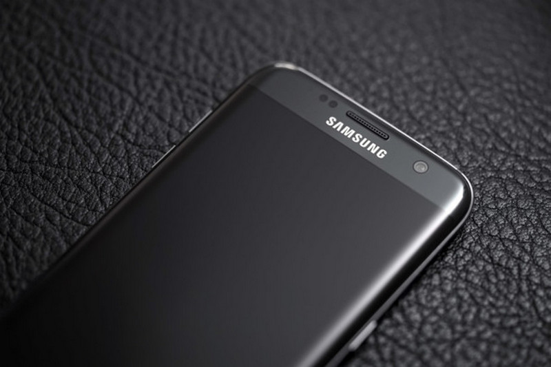 Samsung порадовал владельцев старых смартфонов Galaxy