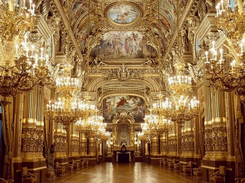 Парижская опера устраивает онлайн-трансляции своих постановок